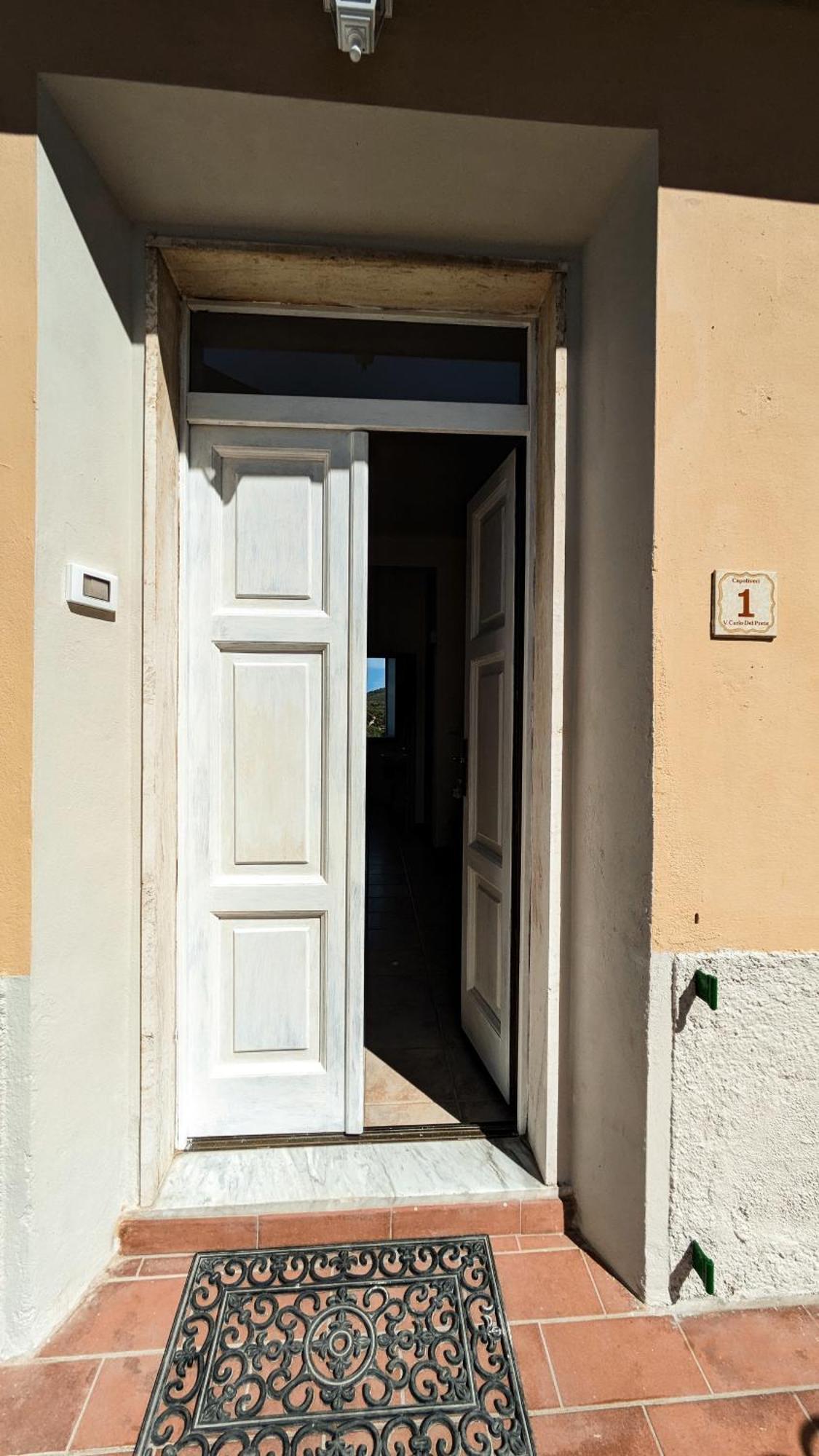 Casa Maddi Casa Vacanze Con Vista Mare Vicinissima Al Centro 卡波利韦里 外观 照片